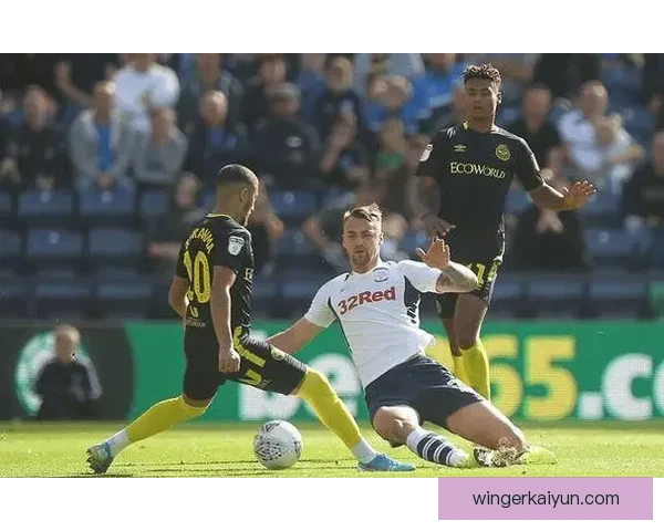 英超卢顿近期表现稳健，状态逐渐回暖，值得关注。