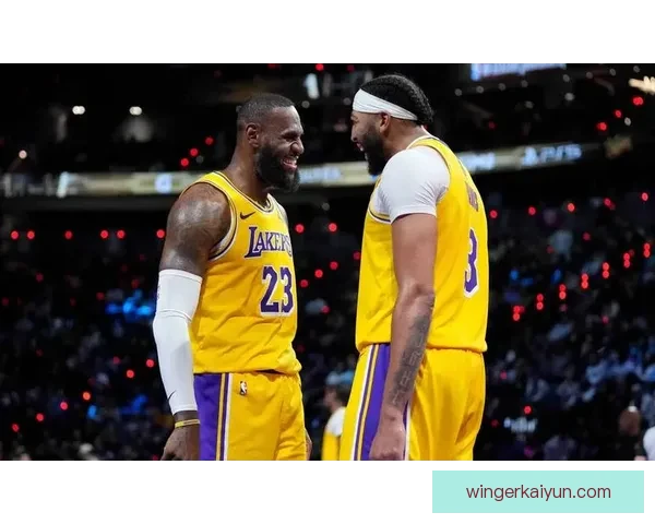 詹姆斯职业轨迹回顾:巅峰表现和未来前景分析 詹姆斯职业轨迹回顾:巅峰表现和未来前景分析