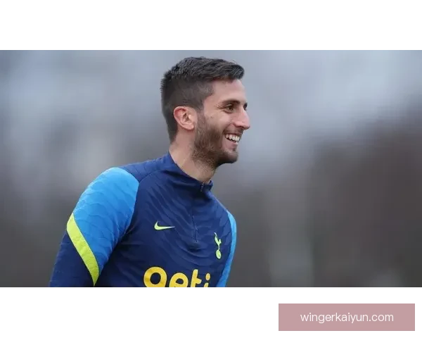 本坦库尔成为英超拦截王,表现稳定备受关注 本坦库尔成为英超拦截王,表现稳定备受关注